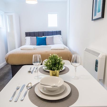 West Street Studio Apartments In Southend Luaran gambar